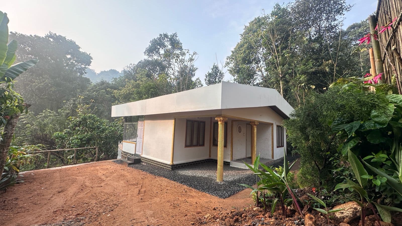 Golden River Homestay