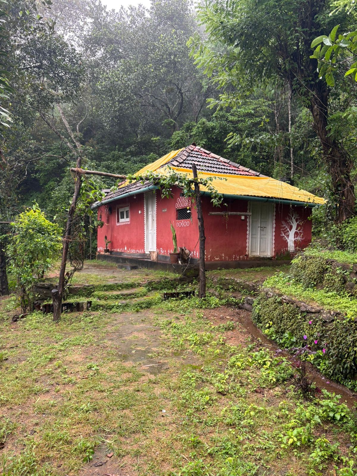 Mud House